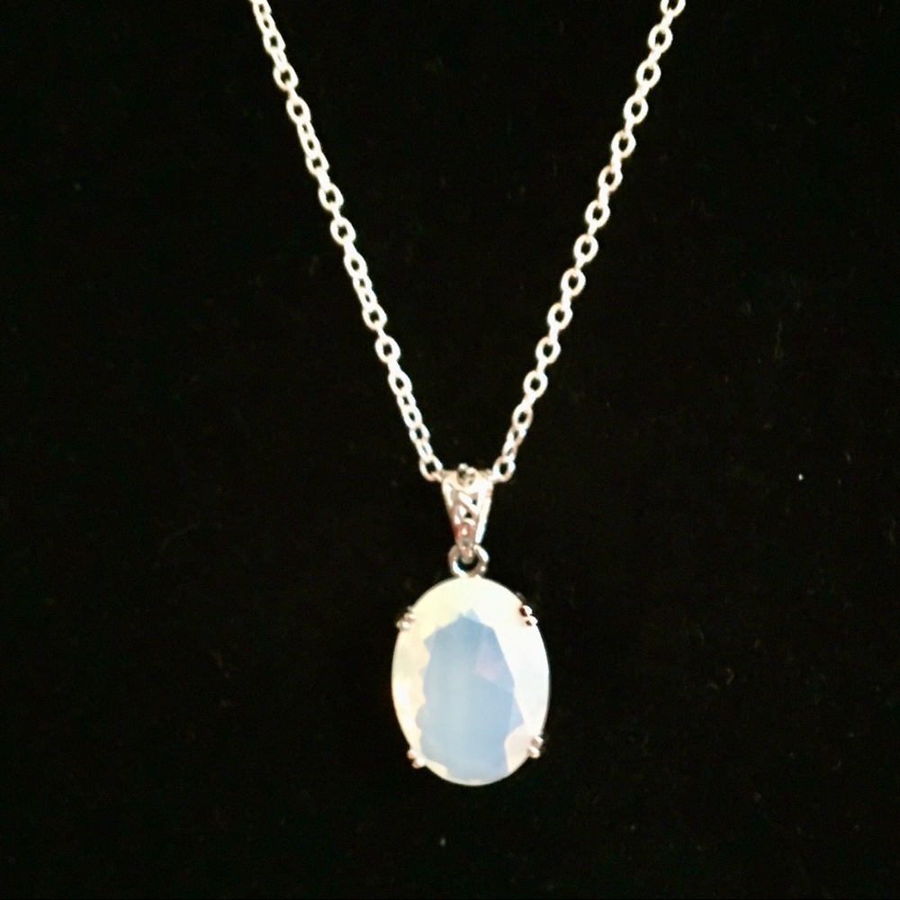 Moonstone Set Necklace & Earrings - Picture 6 of 8